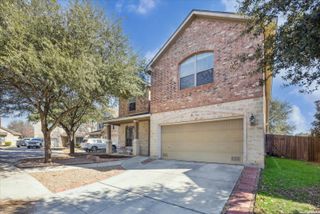 10210 Elizabeth Ct., San Antonio, TX 78240