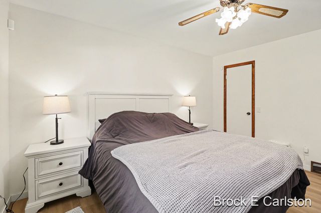 2756 Marquette Avenue, Muskegon, MI 49442