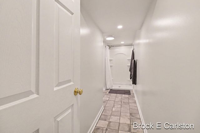 2756 Marquette Avenue, Muskegon, MI 49442