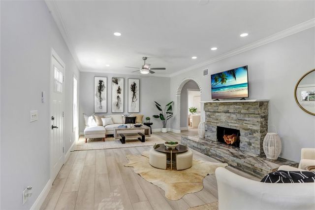 1960 MCKINLEY STREET, Clearwater, FL 33765