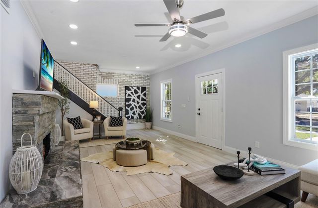 1960 MCKINLEY STREET, Clearwater, FL 33765