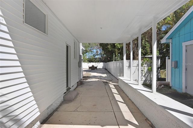 1960 MCKINLEY STREET, Clearwater, FL 33765