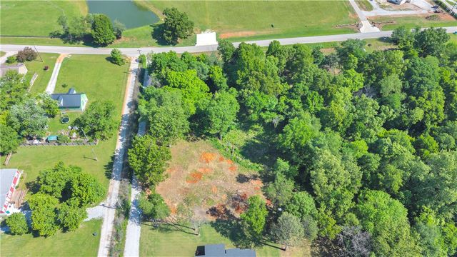 2388 Terra Lane, Springdale, AR 72762