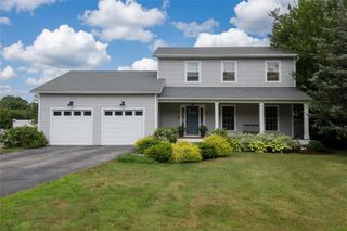 9 Kiki Circle, Cranston, RI 02921