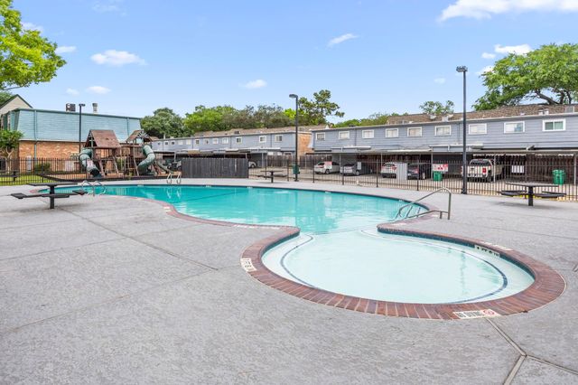 11002 Hammerly Boulevard 214, Houston, TX 77043