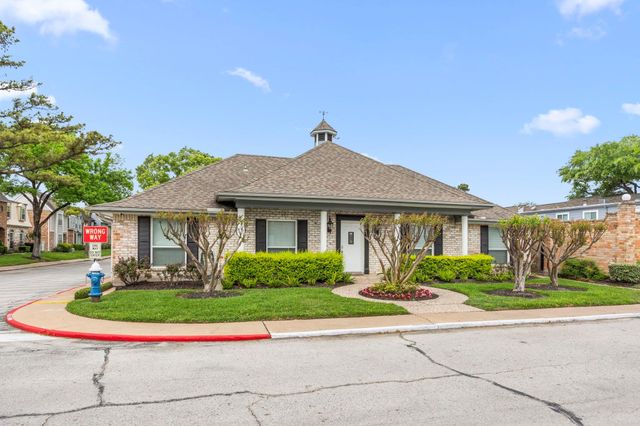 11002 Hammerly Boulevard 214, Houston, TX 77043