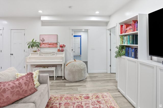 271 N 110 W, Vineyard, UT 84059