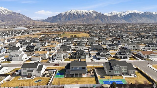 271 N 110 W, Vineyard, UT 84059