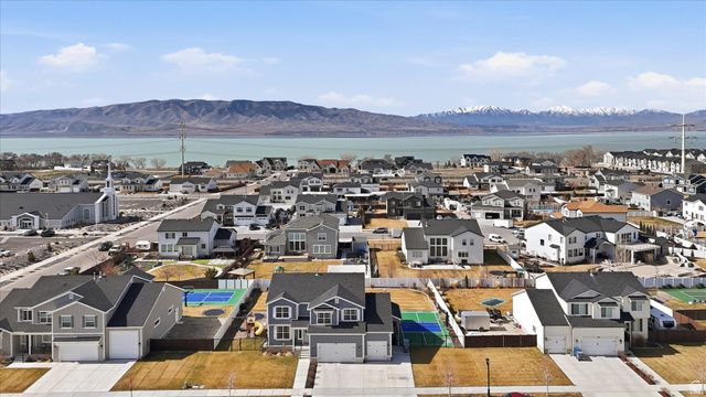 271 N 110 W, Vineyard, UT 84059