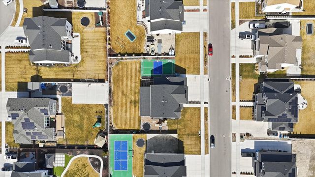 271 N 110 W, Vineyard, UT 84059