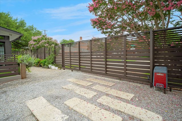 6135 Marquita Avenue, Dallas, TX 75214