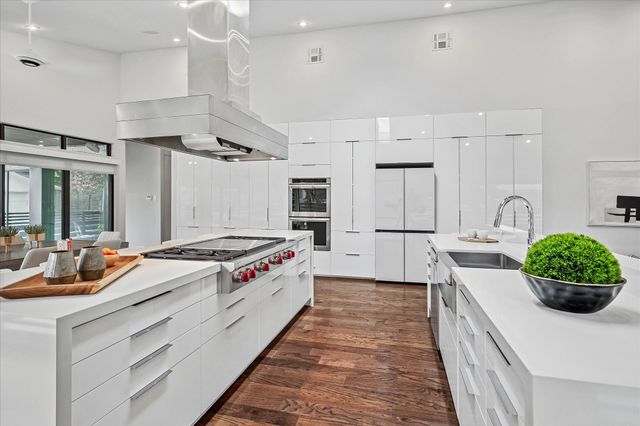 6135 Marquita Avenue, Dallas, TX 75214
