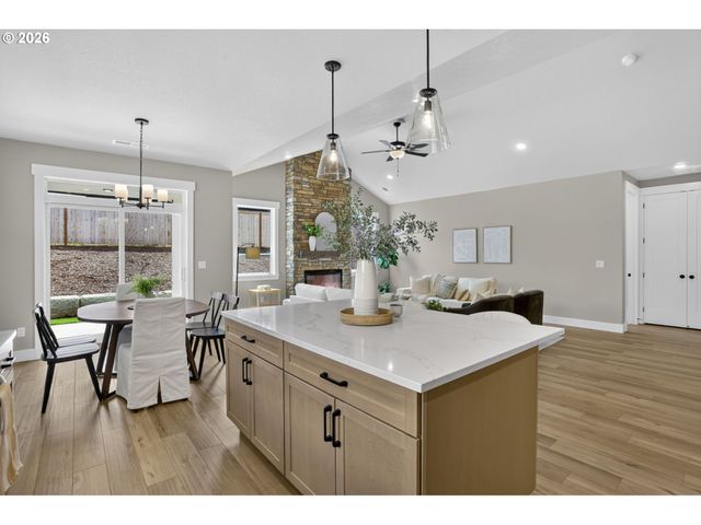 1570 Ne Wiley Ln 12, Estacada, OR 97023