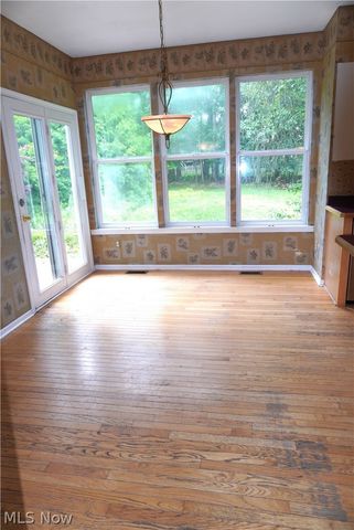 20341 Colleen Court, Strongsville, OH 44149