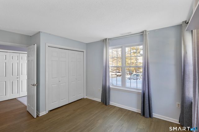 107 Country Club Court 107, Rocky Hill, CT 06067