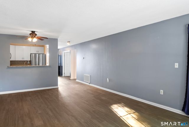 107 Country Club Court 107, Rocky Hill, CT 06067