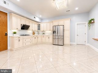 926-928 RACE ST #4C, Philadelphia, PA 19107