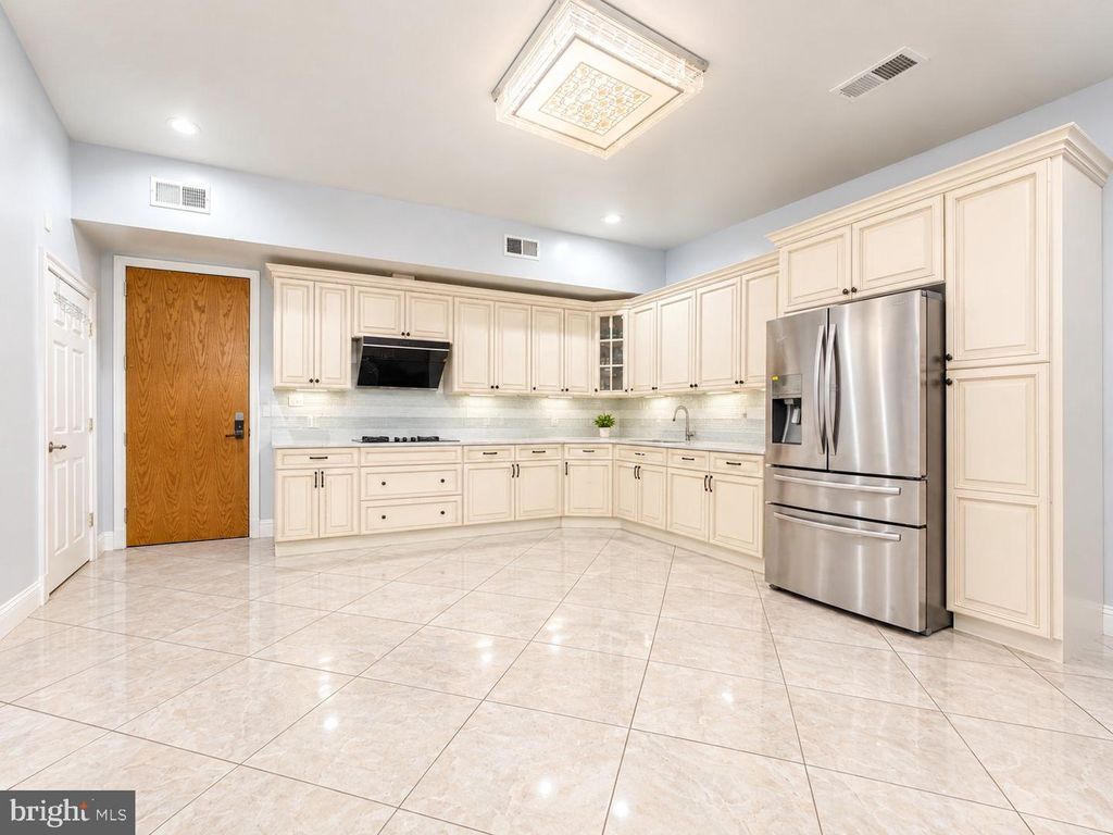 926-928 RACE ST #4C, PHILADELPHIA, PA 19107 — photo 5