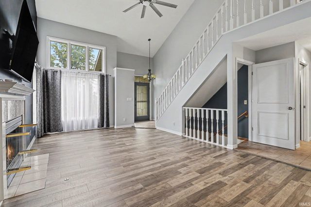 52742 Red Fox Trail, South Bend, IN 46628