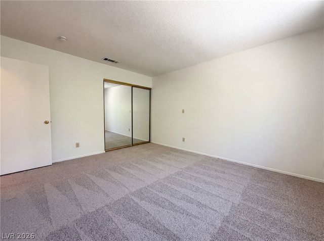 2801 Autumn Haze Lane, Las Vegas, NV 89117