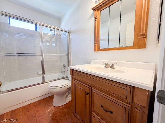 2801 Autumn Haze Lane, Las Vegas, NV 89117