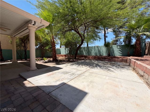 2801 Autumn Haze Lane, Las Vegas, NV 89117