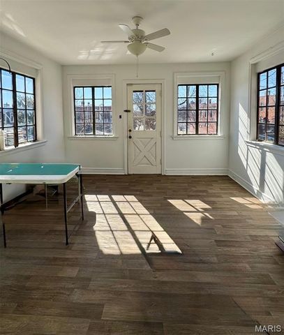 1924 Allen, St Louis, MO 63104