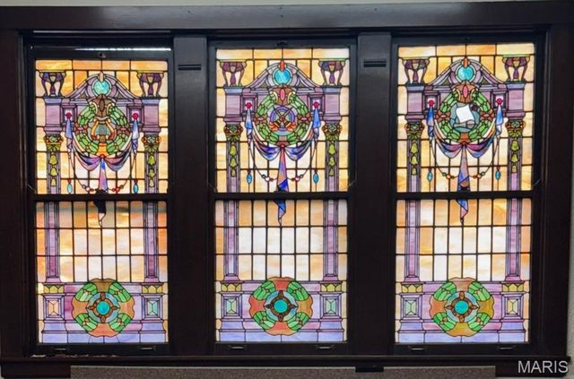 1924 Allen, St Louis, MO 63104