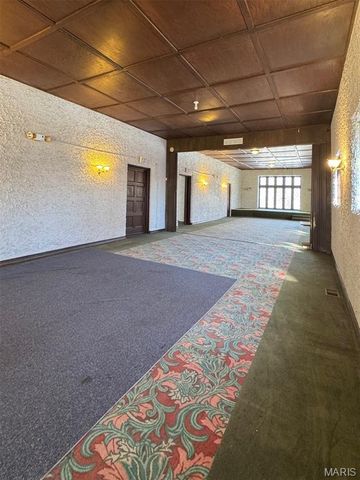 1924 Allen, St Louis, MO 63104