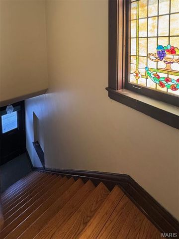 1924 Allen, St Louis, MO 63104