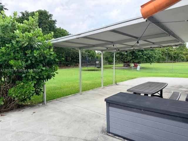 2220 SW 125th Ct, Miami, FL 33175
