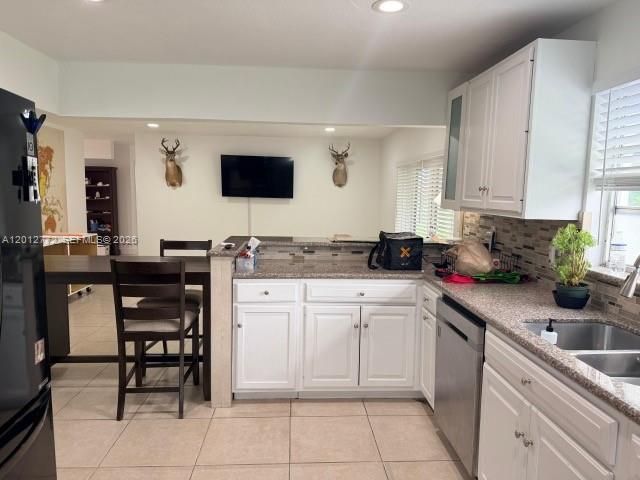 2220 SW 125th Ct, Miami, FL 33175