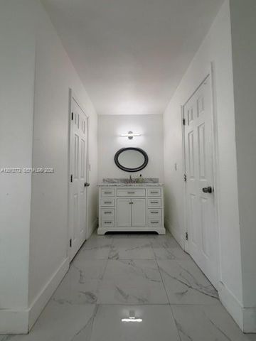 2220 SW 125th Ct, Miami, FL 33175