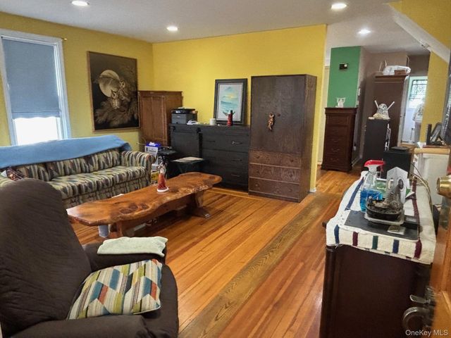 12414 23rd Avenue, College Point, NY 11356