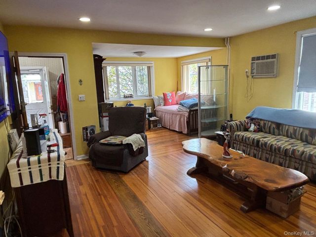 12414 23rd Avenue, College Point, NY 11356
