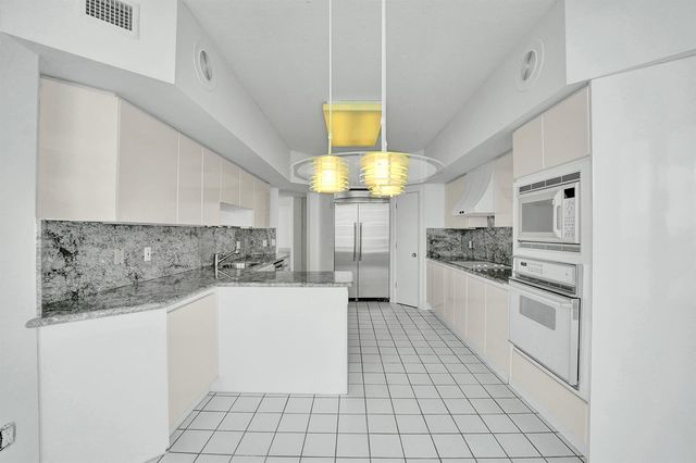 1440 S Ocean Boulevard 12a, Lauderdale By The Sea, FL 33062