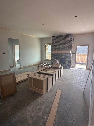 3930 Spencer Crossing Drive, Benton, AR 72019