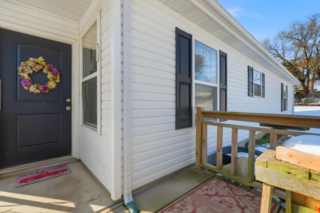 206 Old Deadend Road, Taneyville, MO 65759