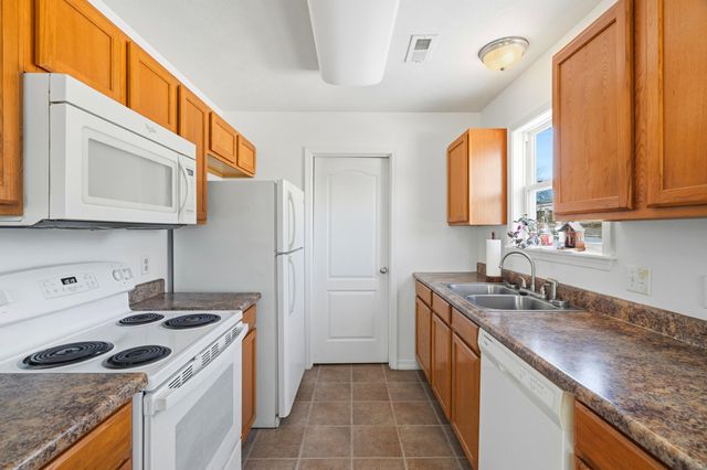 206 Old Deadend Road, Taneyville, MO 65759