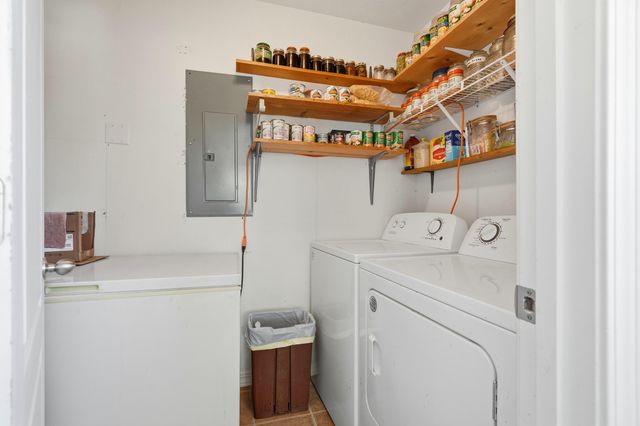 206 Old Deadend Road, Taneyville, MO 65759