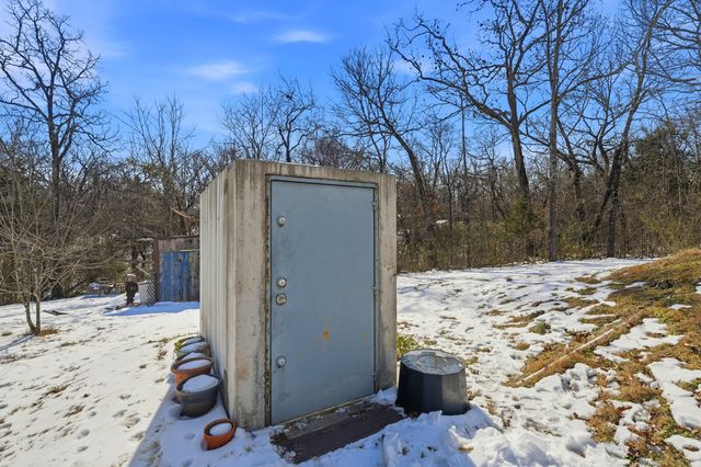 206 Old Deadend Road, Taneyville, MO 65759