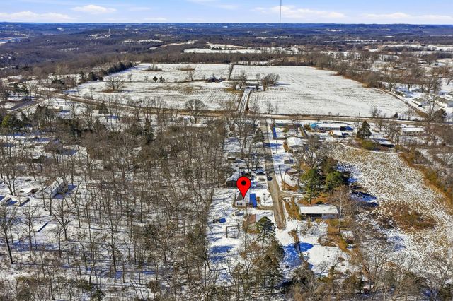 206 Old Deadend Road, Taneyville, MO 65759