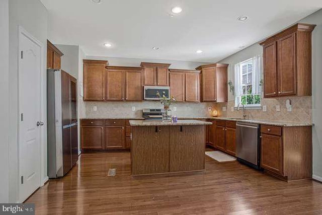 7305 MOCKINGBIRD CIR, Glen Burnie, MD 21060