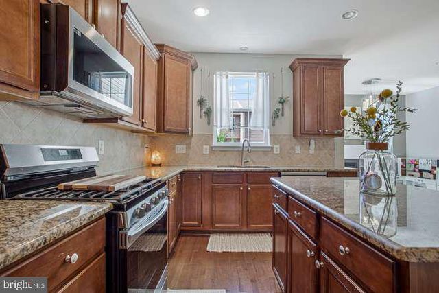 7305 MOCKINGBIRD CIR, Glen Burnie, MD 21060