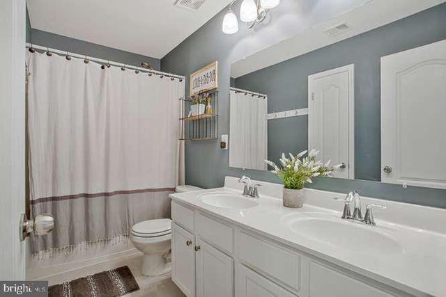 7305 MOCKINGBIRD CIR, Glen Burnie, MD 21060