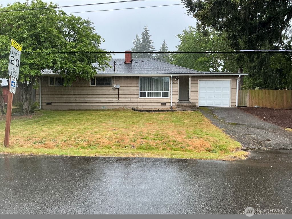 8007 215th Street SW, Edmonds, WA 98026