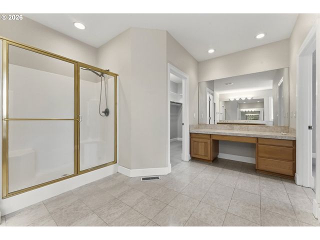 13979 Nw GREENWOOD Dr, Portland, OR 97229