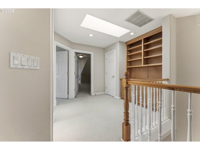 13979 Nw GREENWOOD Dr, Portland, OR 97229