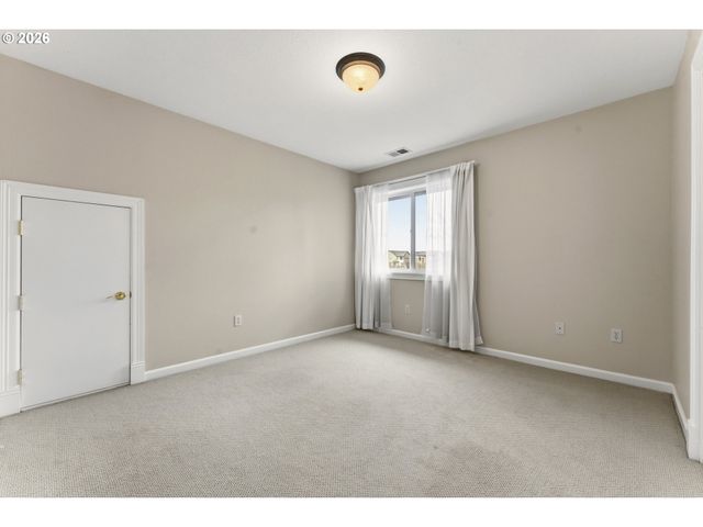 13979 Nw GREENWOOD Dr, Portland, OR 97229