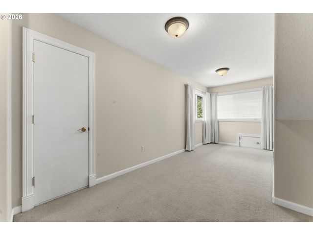 13979 Nw GREENWOOD Dr, Portland, OR 97229